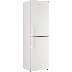 Spacious Indesit fridge freezer with adjustable shelves and Fresh Space+ drawer